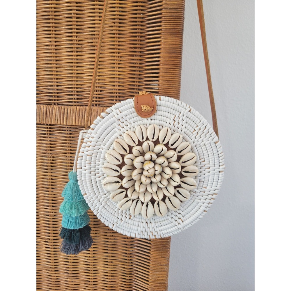 White Woven Round Crossbody Bag with Shell Detail
